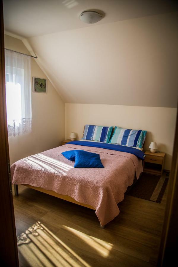 Apartmani Husko Tuheljske Toplice Exterior foto